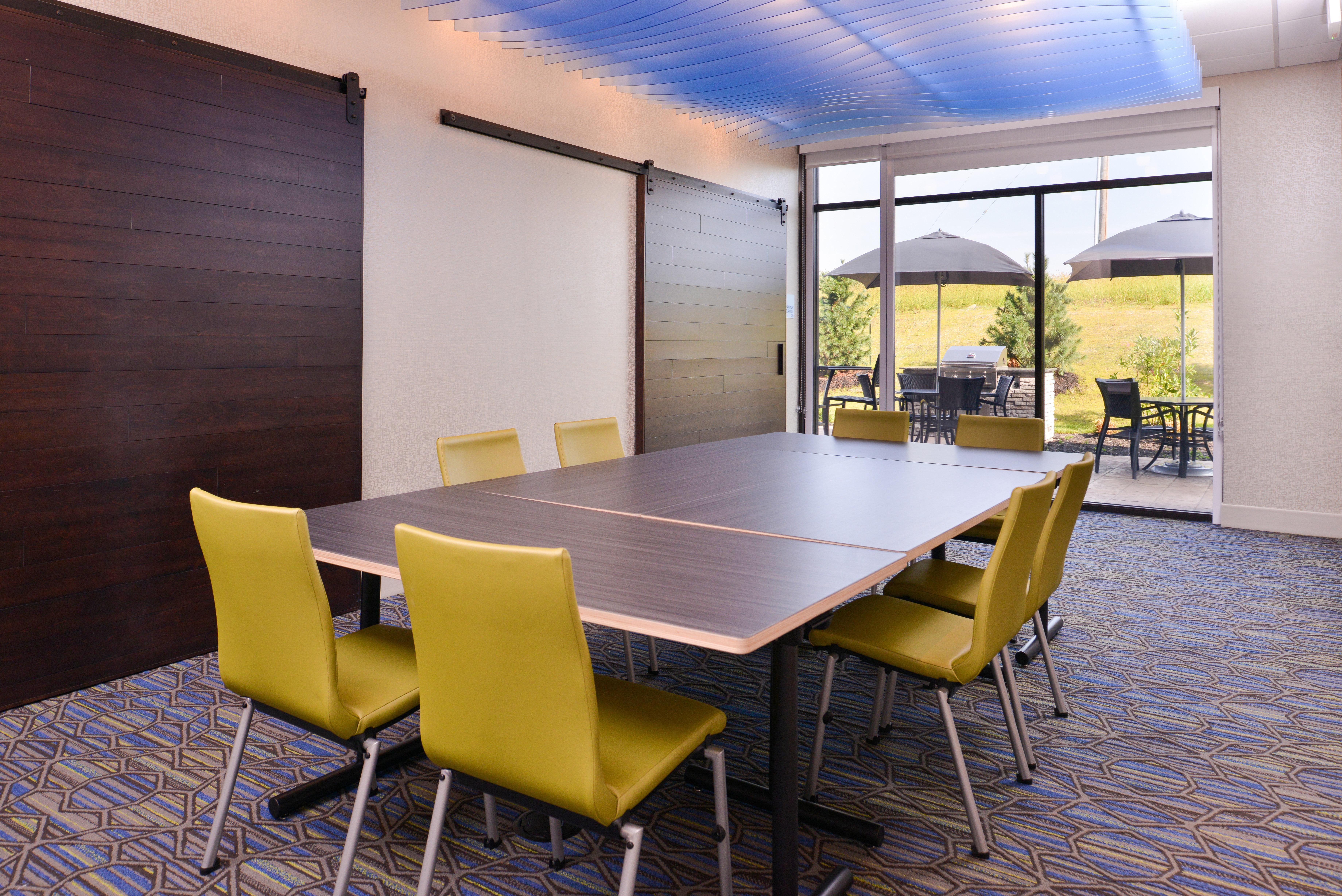 Holiday Inn Express & Suites - Olathe West By Ihg Zewnętrze zdjęcie