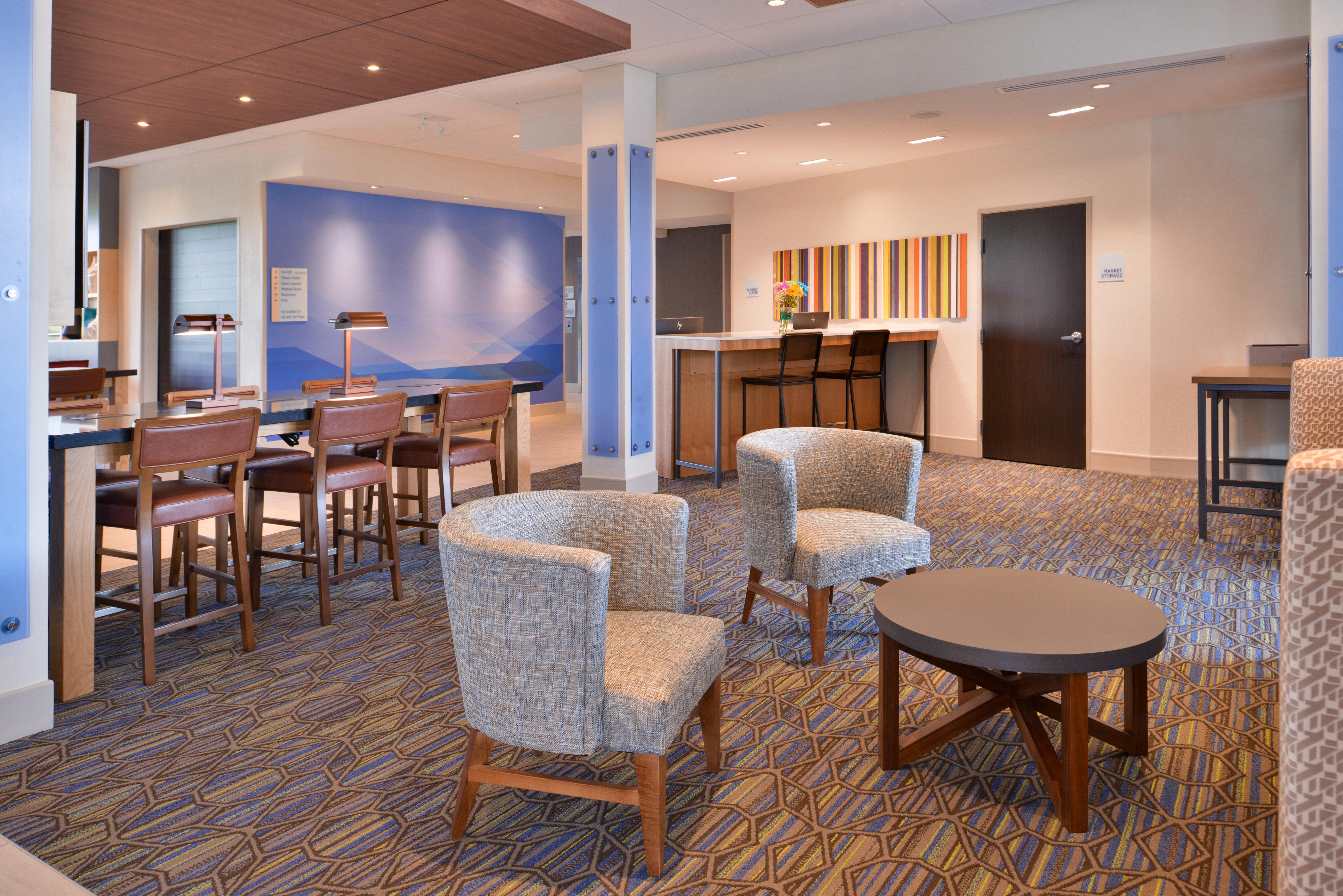 Holiday Inn Express & Suites - Olathe West By Ihg Zewnętrze zdjęcie
